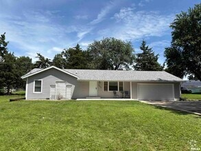 Building Photo - 5570 Clemons Rd