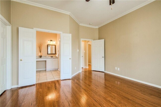 Building Photo - 8580 Calimar Drive