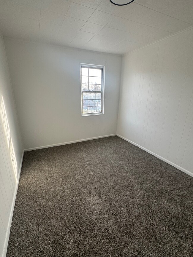 Foto del edificio - 1355 Drey St