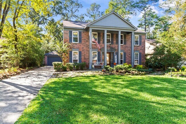 Building Photo - 111 S Village Knoll Cir
