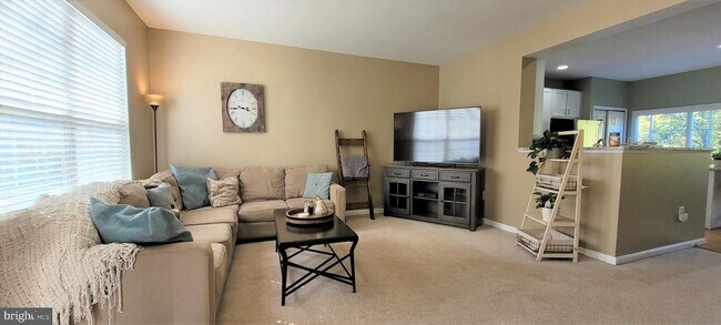 Building Photo - 9332 China Grove Ct