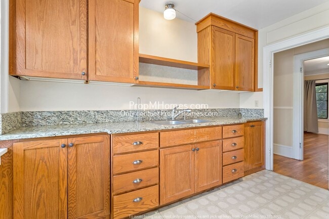 Building Photo - Enchanting Two-Bedroom Retreat in the Hear...