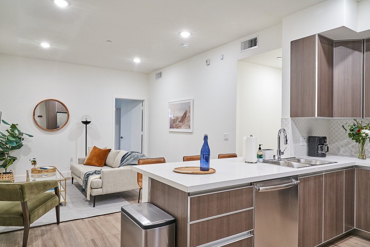 Foto principal - Ecco Norton– Coliving + Traditional Units