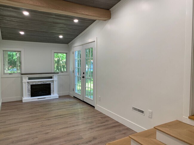 Foto del edificio - 3 Bed 1 Bath House Topsham