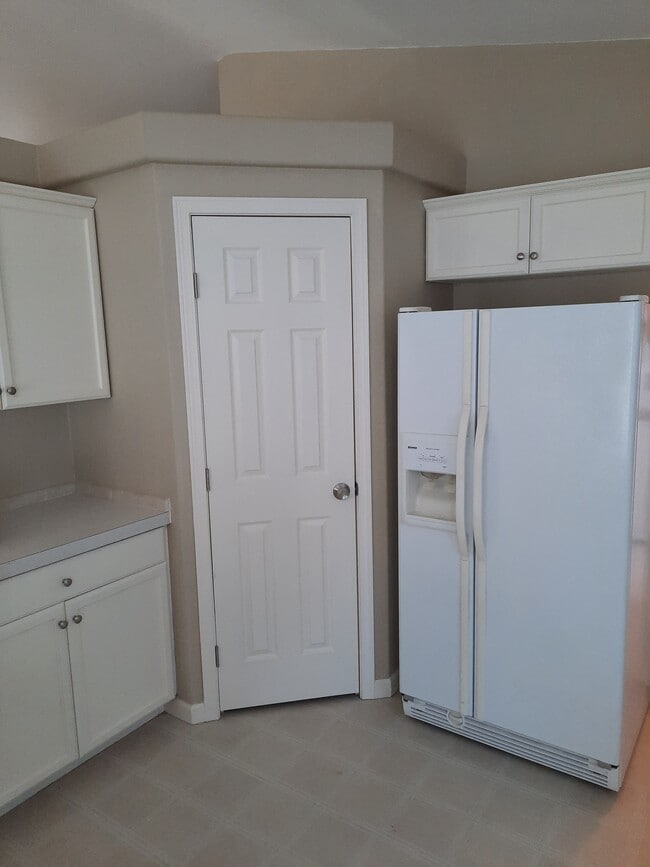 Foto del edificio - 3200 Oak Terrace Dr
