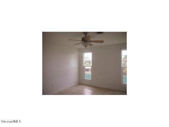 Foto del edificio - 310 Taylor Ave