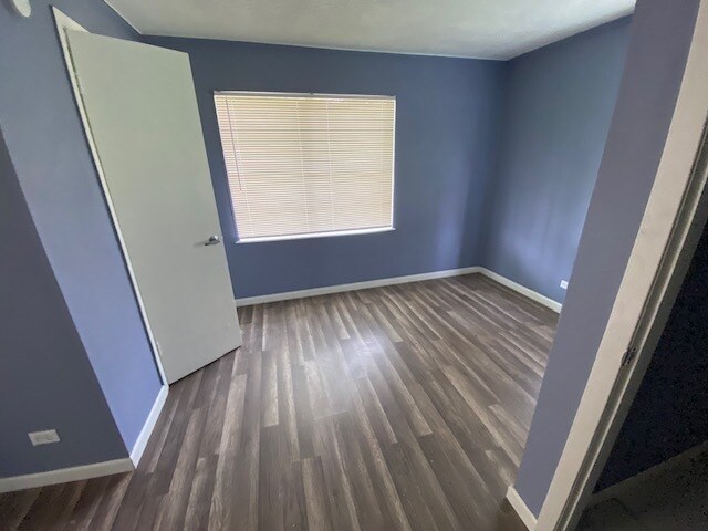 Foto del edificio - 608 E 8th St