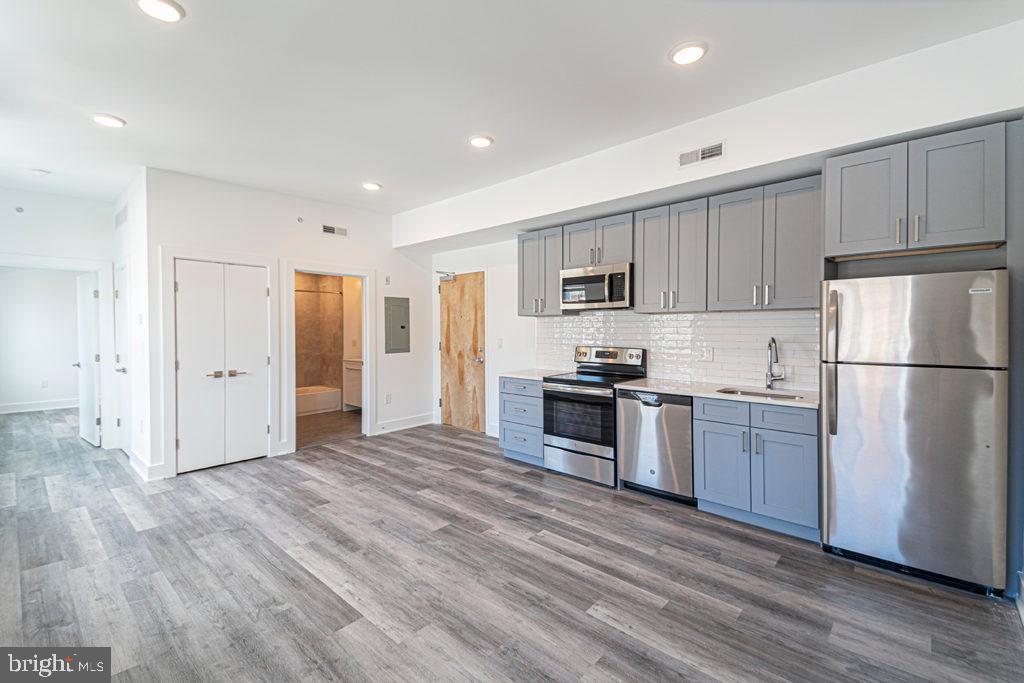Foto principal - 1524 South St