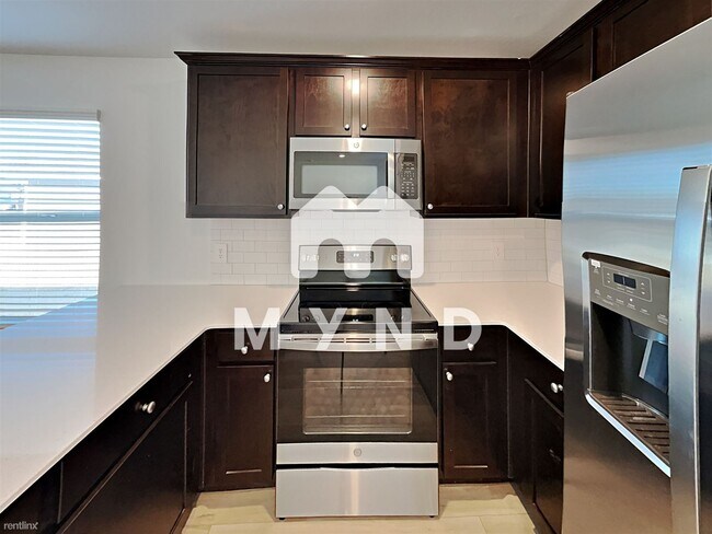 Foto del edificio - 3 br, 2 bath House - 1322 Mosely Circle