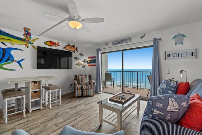 Foto del edificio - 8743 Thomas Dr