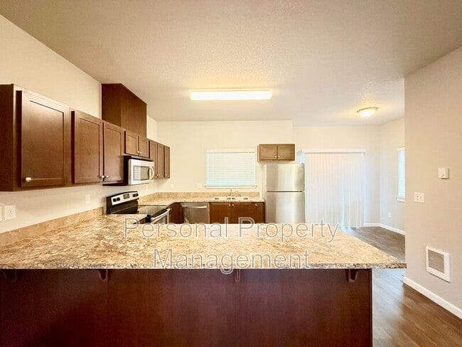 Foto del edificio - 12600 NE 49th St