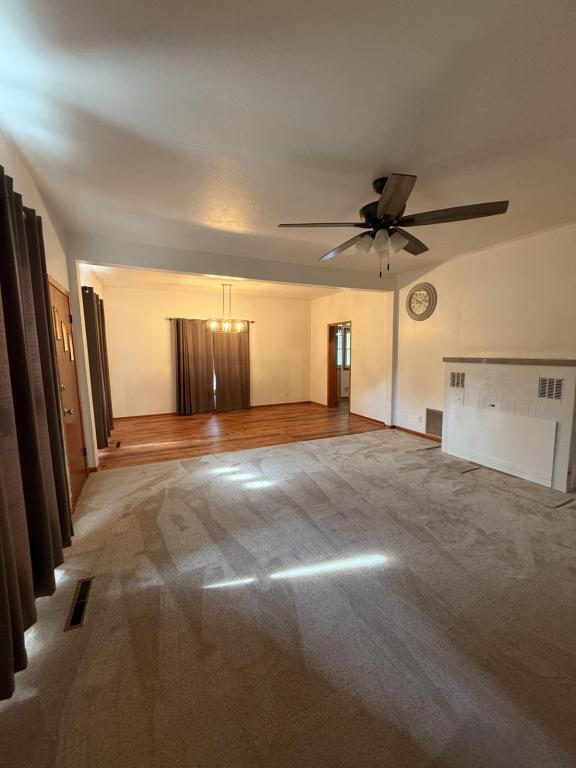 Foto del edificio - 1006 S Highview Ave