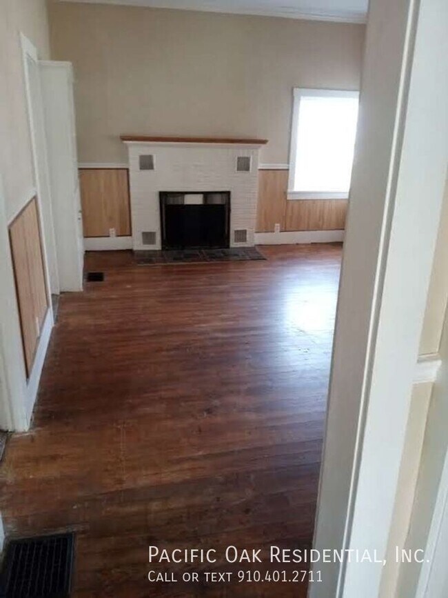Building Photo - BELOW MARKET RENT!