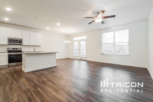 Foto del edificio - 2130 Rosemary Park Ln