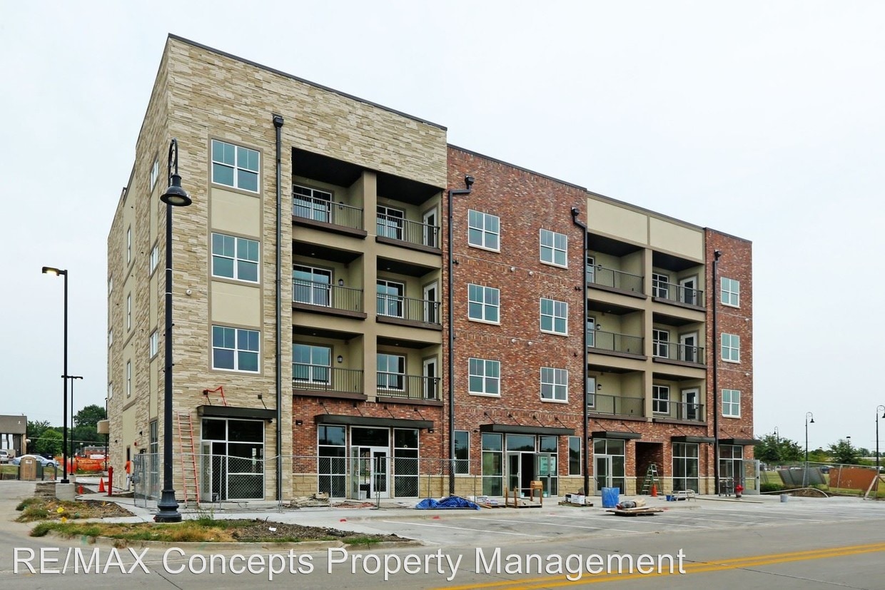 Foto principal - 415 8th St SW