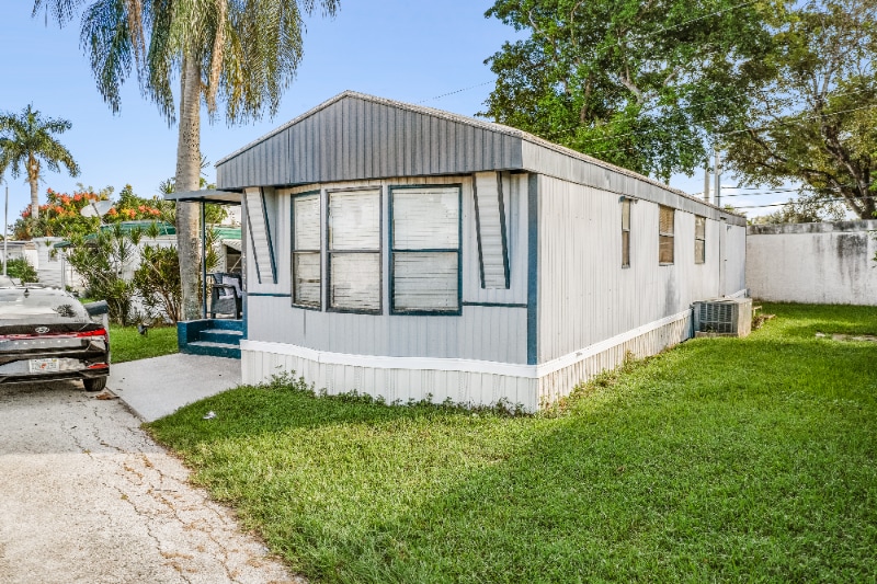 Photo - 4732 SW 46th Ln (Davie, FL)