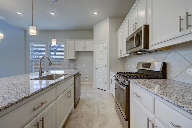 Building Photo - 4507 Cool Gray Cv
