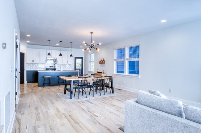 Foto del edificio - 96 Shields Ln