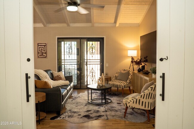 Foto del edificio - 4313 N 28th St