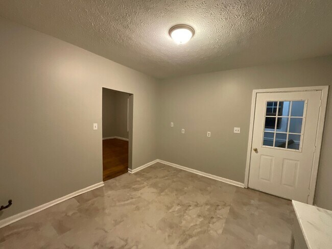 Foto del edificio - 504 12th St