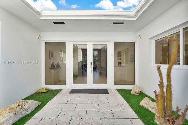 Building Photo - 397 Harbor Ct