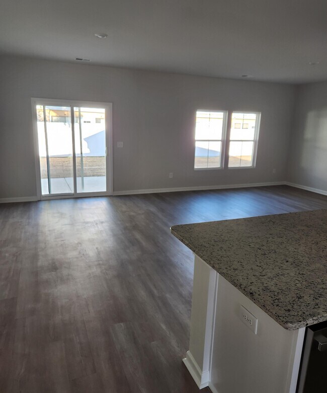 Building Photo - 137 Water Deer Wy