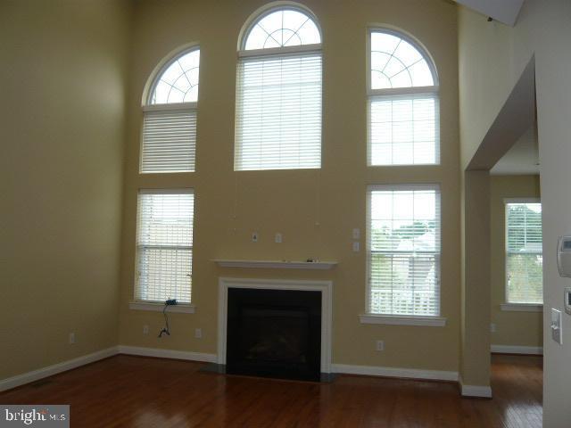 Building Photo - 1011 Thorndale Dr
