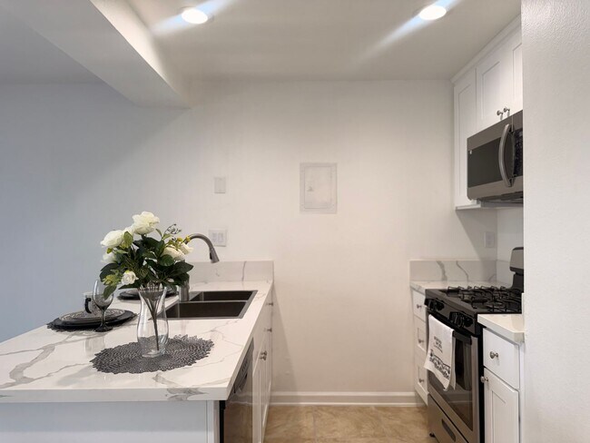 Foto del edificio - Cozy Colton Condo!!
