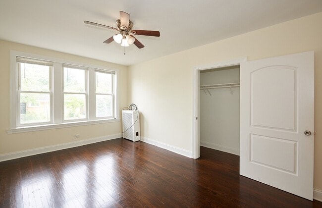 Foto del edificio - 3223 W Ardmore Ave