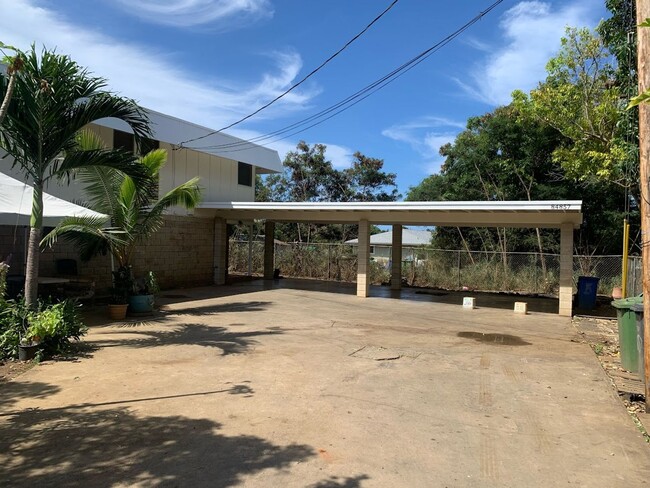 Building Photo - 84-857 Lahaina Street #A