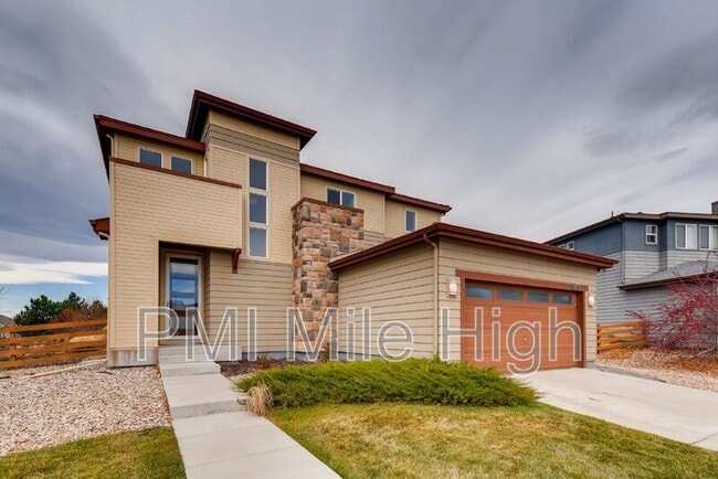 Building Photo - 10057 Quintero St