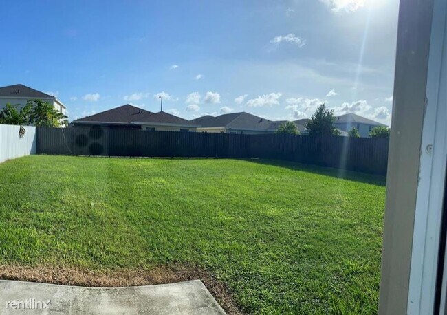 Foto del edificio - 4 br, 3 bath House - 12130 SW 248 ST