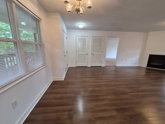 Building Photo - 207 Olde Covington Way