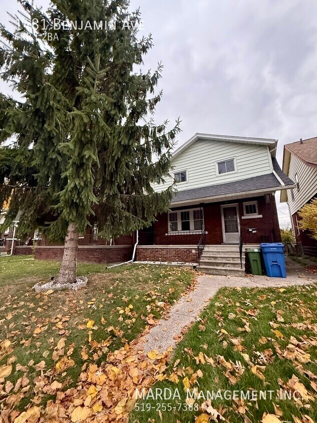 Photo principale - CHARMING 4+1 BED/2 BATH HOME - WALKERVILLE...