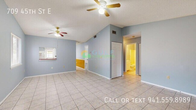 Foto del edificio - 709 45th St E