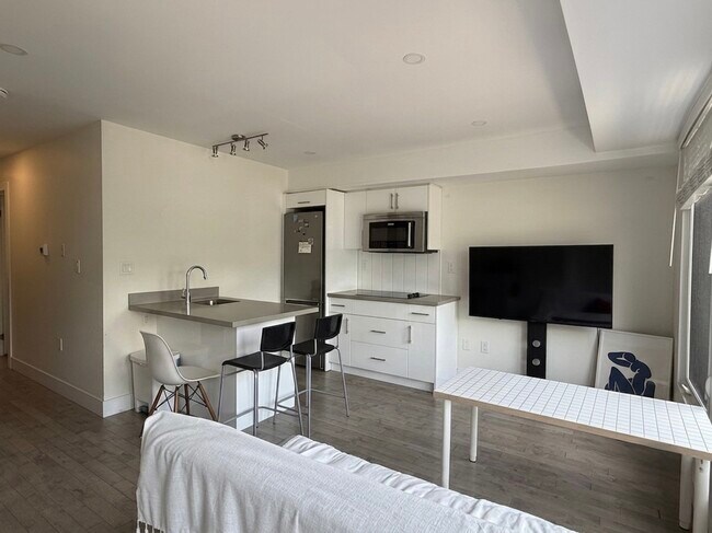 Photo du bâtiment - 1175 Dovercourt Rd