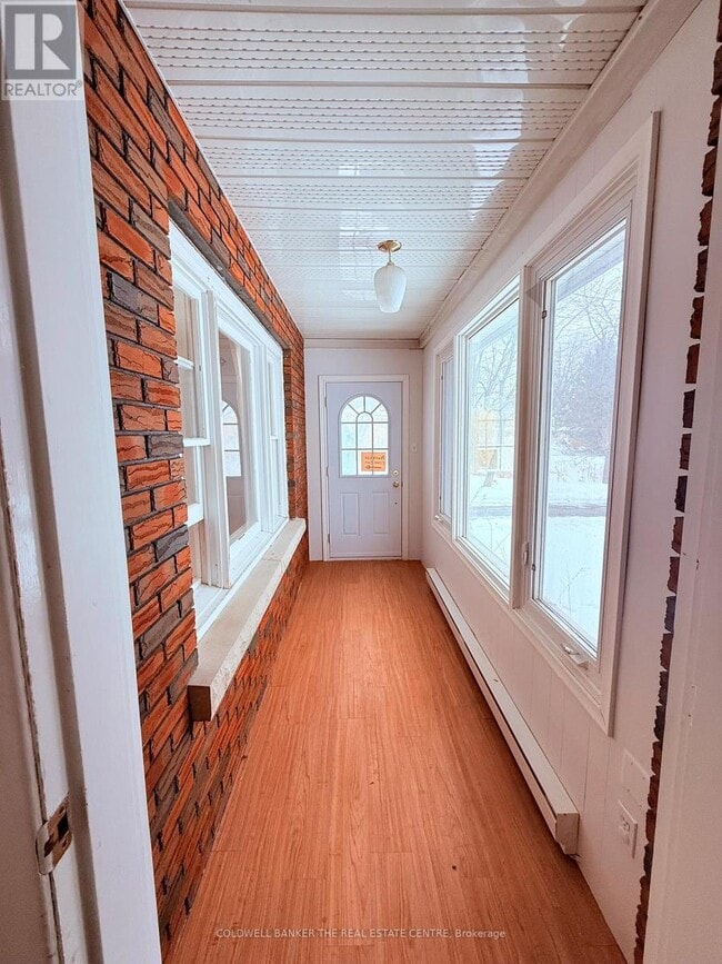 Building Photo - 19071 Leslie St