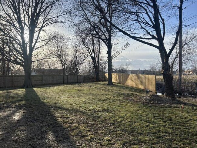 Foto del edificio - 1508 N Ironwood Pl