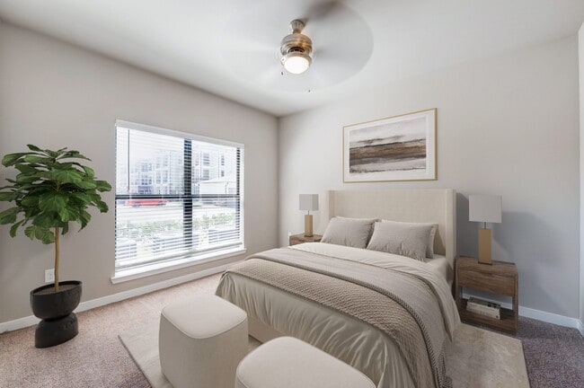 Interior Photo - Falcon at Grand Harbor