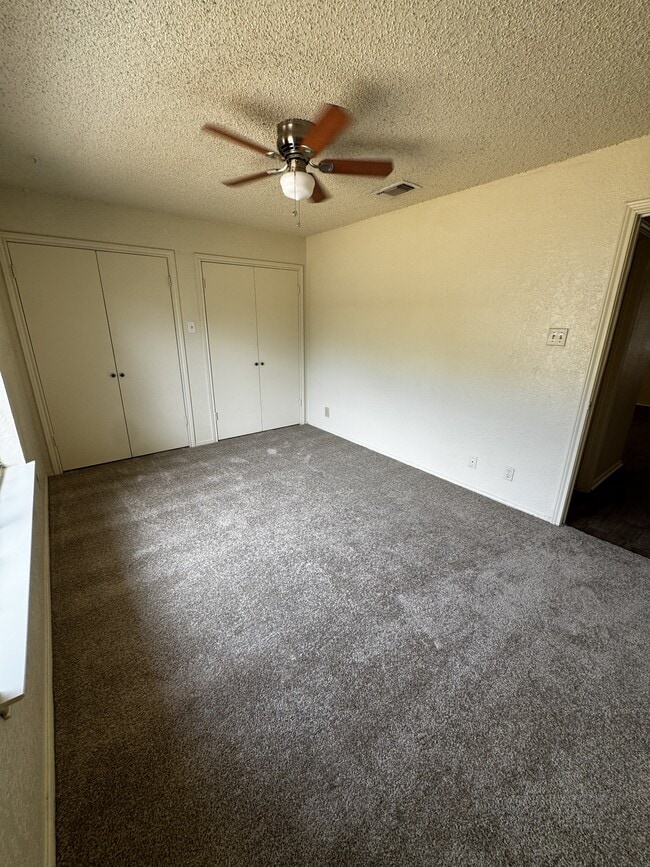 Building Photo - 2612 Bolivar St
