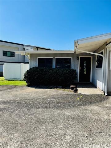 Building Photo - 2855 Poelua St