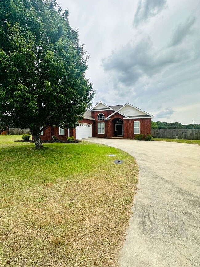 Building Photo - 709 Loudon Hill Dr