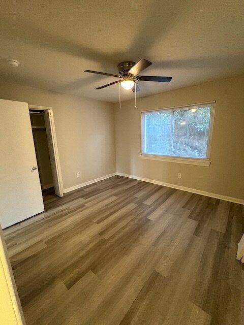 Photo - 904 E 14th St Apartment