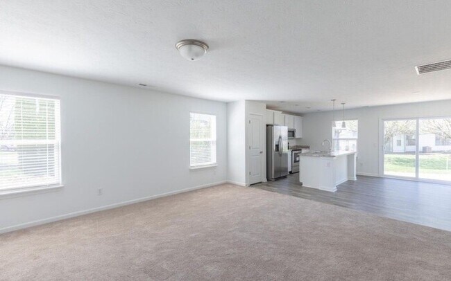 Building Photo - 1212 WORCESTER WAY