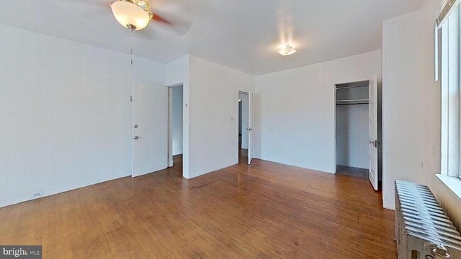 Building Photo - 525 Harper Ave
