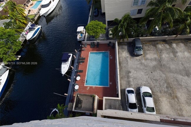 Foto del edificio - 2903 N Miami Beach Blvd
