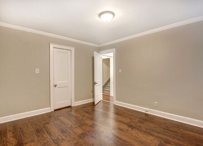 Foto del edificio - 606 West 35th