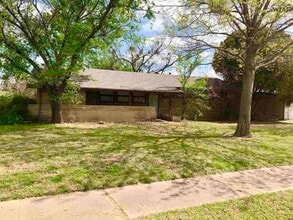 Building Photo - 4401 Hughes Dr