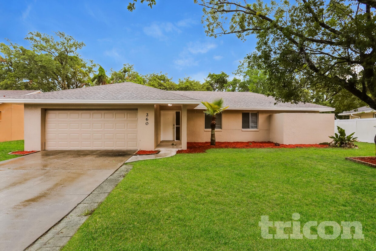 Foto principal - 260 12 League Cir