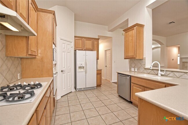 Foto del edificio - 2632 Henley Dr